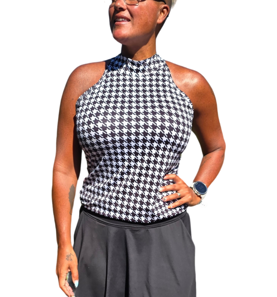 
SHE DID, 
Linne Hundtand, 
Detail 1
