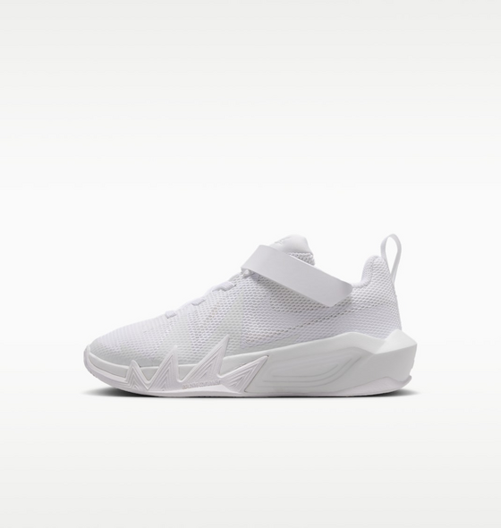 
NIKE, 
Little Kids' Basketball Shoe S.t. Dynamite, 
Detail 1
