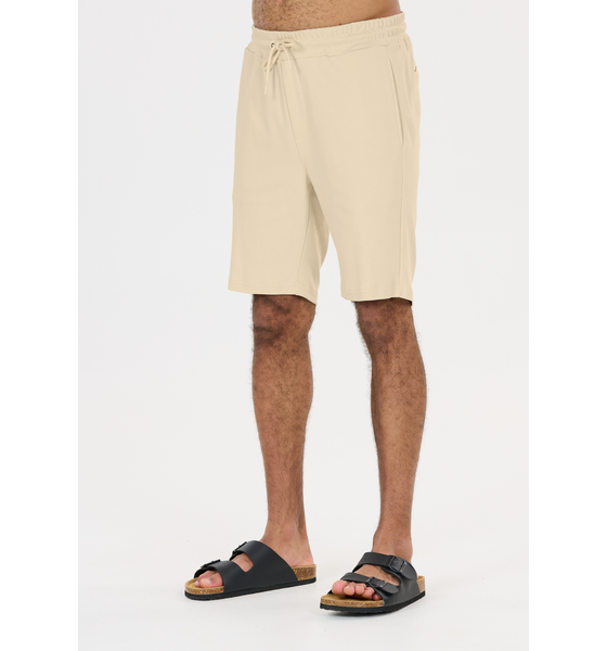 
NOU, 
Lucan, 
Detail 1
