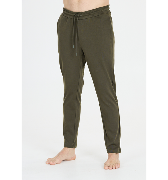 
NOU, 
Lucan, 
Detail 1
