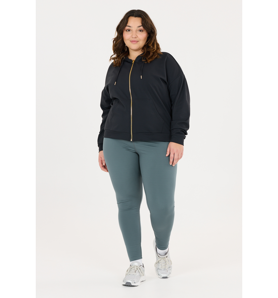 
Q SPORTSWEAR, 
Lucy, 
Detail 1
