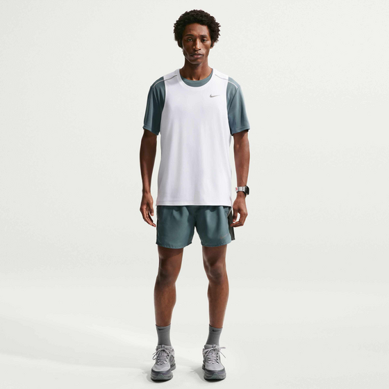 
NIKE, 
Men's Dri-fit 2-in-1 12.5cm (approx.) Running Shorts Miler, 
Detail 1
