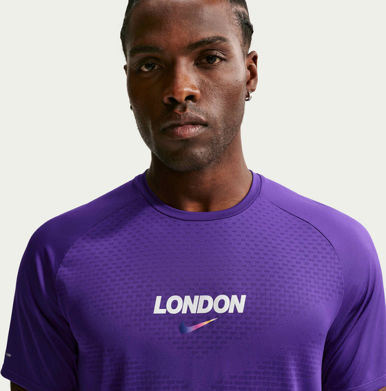 
NIKE, 
Men's Dri-fit Adv Running Top Stride, 
Detail 1
