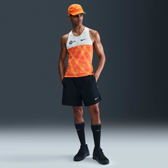 950635101101 NIKE Men's Dri-fit Adv Running Vest Aeroswift Nn 950635101101 NIKE Men's Dri-fit Adv Running Vest Aeroswift Nn Model01 Detail