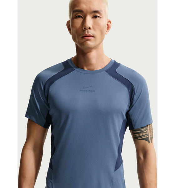 
NIKE, 
Men's Dri-fit Adv Short-sleeve Top Pro Training, 
Detail 1
