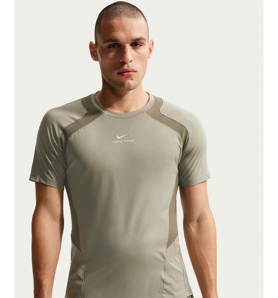 
NIKE, 
Men's Dri-fit Adv Short-sleeve Top Pro Training, 
Detail 1
