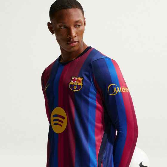 
NIKE, 
Men's Dri-fit Football Replica Long-sleeve Shirt F.c. Barcelona 2026/27 Stadium Home, 
Detail 1
