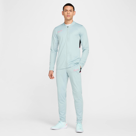 941628104102 NIKE Men's Dri-fit Football Tracksuit Academy  Model01 Detail