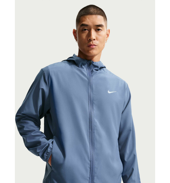 
NIKE, 
Men's Dri-fit Hooded Versatile Jacket Form, 
Detail 1
