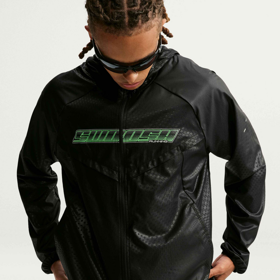 
NIKE, 
Men's Dri-fit Running Jacket Stride, 
Detail 1
