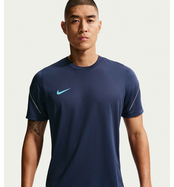 
NIKE, 
Men's Dri-fit Short-sleeve Football Shirt Strike, 
Detail 1
