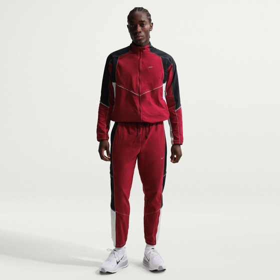 
NIKE, 
Men's Dri-fit Track Trousers Retro, 
Detail 1
