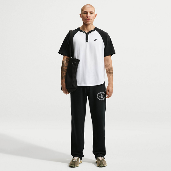 
NIKE, 
Men's Fleece Open-hem Trousers Club, 
Detail 1
