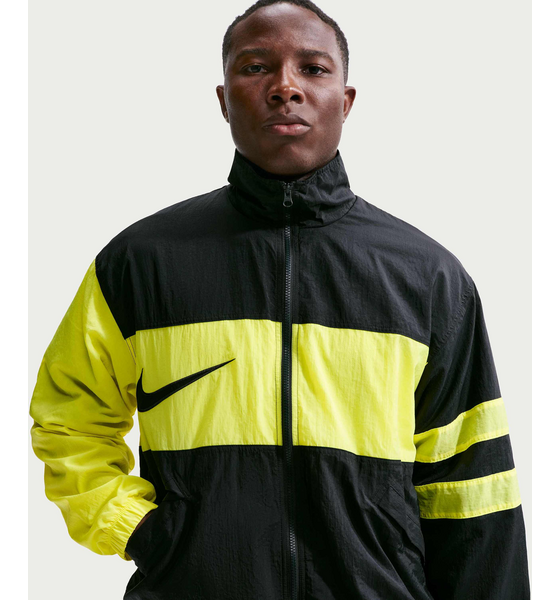 
NIKE, 
Men's Football Woven Track Jacket I96 Repel, 
Detail 1
