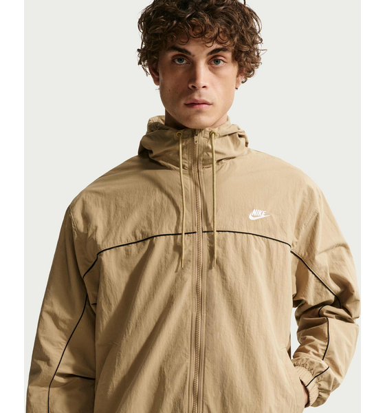 
NIKE, 
Men's Hooded Jacket Club, 
Detail 1
