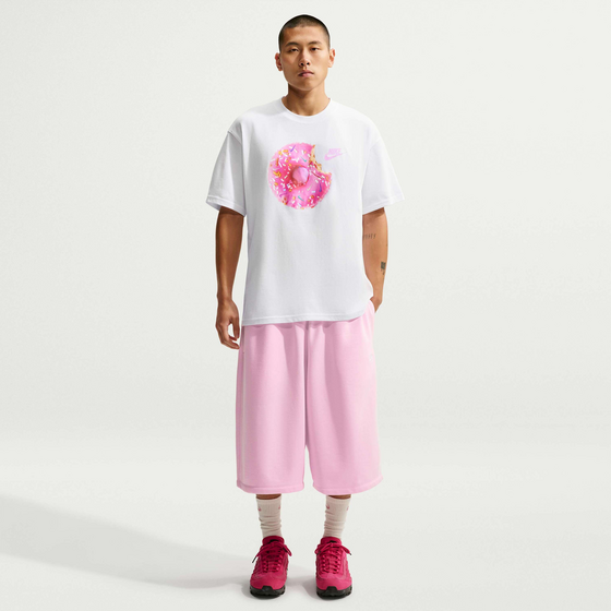 
NIKE, 
Men's Oversized French Terry Shorts Sportswear Club, 
Detail 1
