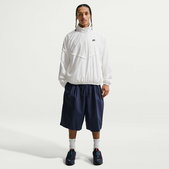 
NIKE, 
Men's Oversized Shorts Club, 
Detail 1
