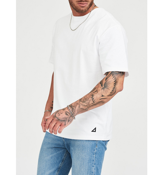 937646102103 FRANK DANDY Men's Oversized Tee  Model01 Detail