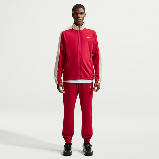 
NIKE, 
Men's Poly-knit Tracksuit Sportswear Club, 
Detail 1
