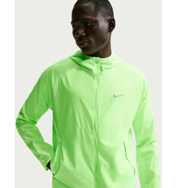 
NIKE, 
Men's Repel Running Jacket Miler, 
Detail 1
