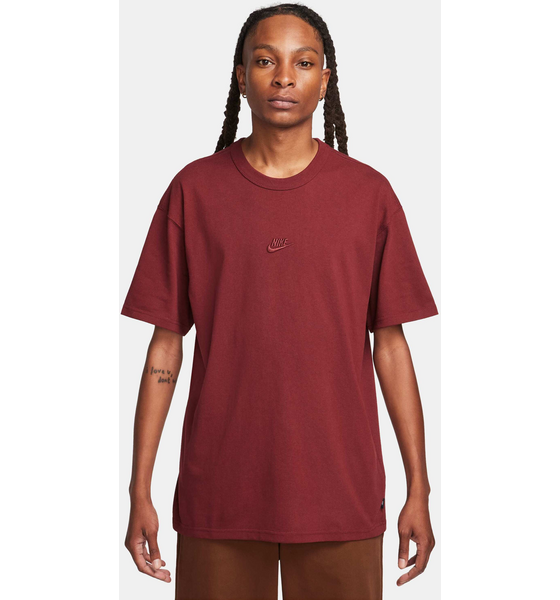 600882505505 NIKE Men's T-shirt Sportswear Premium Essentials  Model01 Detail