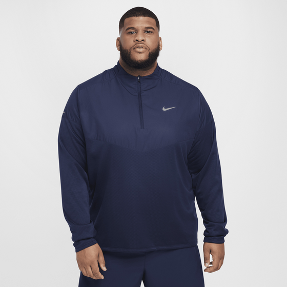 
NIKE, 
Men's Therma-fit Water-repellent 1/2-zip Running Top Sphere, 
Detail 1
