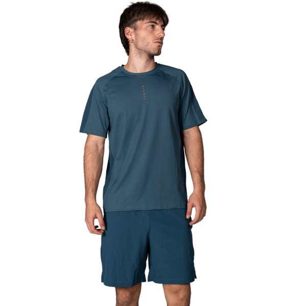 956750102101 PICSIL SPORT Men’s Performance T-shirt Aw25  Model01 Detail