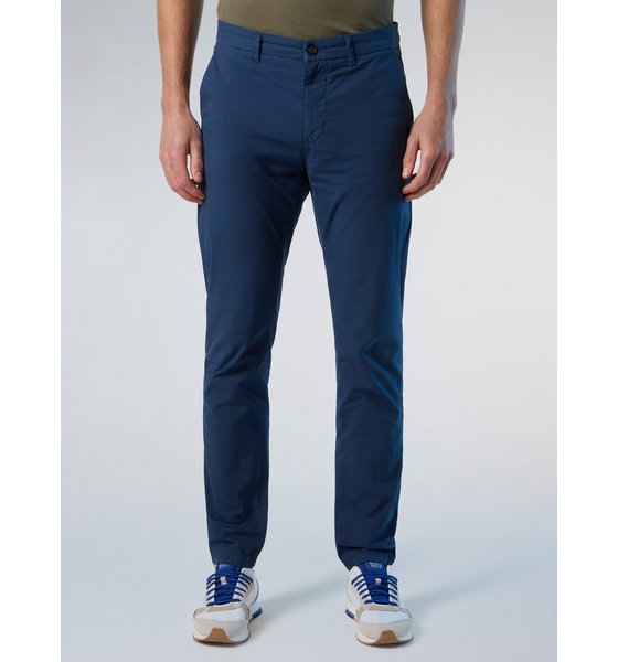 945616101101 NORTH SAILS North Sails Chino Pants Defender  Model01 Detail