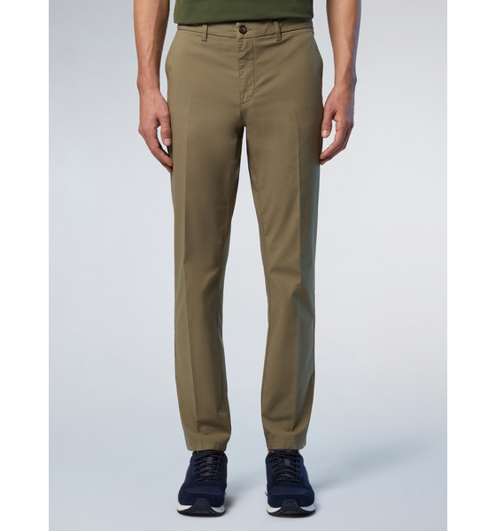 945616104101 NORTH SAILS North Sails Chino Pants Defender  Model01 Detail