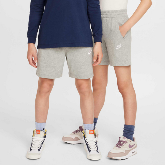 
NIKE, 
Older Kids' 15cm (approx.) Knit Shorts Sportswear Club, 
Detail 1
