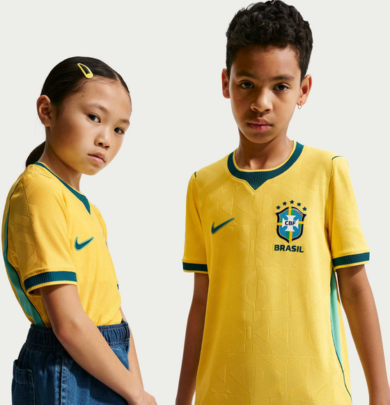 
NIKE, 
Older Kids' Aero-fit Football Authentic Jersey Brazil 2026 Match Home, 
Detail 1
