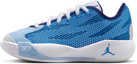 
JORDAN, 
Older Kids' Basketball Shoes Luka 77 'chili Red', 
Detail 1
