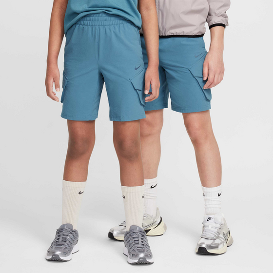
NIKE, 
Older Kids' Cargo Shorts Sportswear City Utility, 
Detail 1
