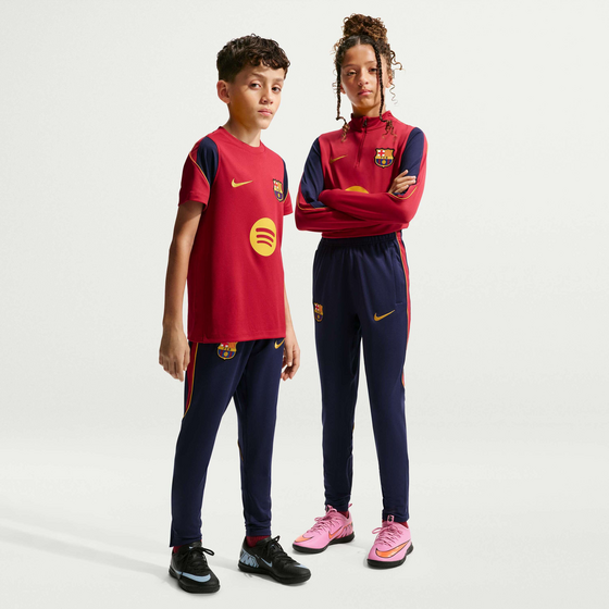 
NIKE, 
Older Kids' Dri-fit Football Knit Pants F.c. Barcelona Strike, 
Detail 1
