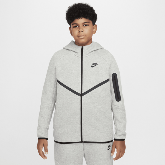 
NIKE, 
Older Kids' Full-zip Hoodie (extended Size) Sportswear Tech Fleece, 
Detail 1
