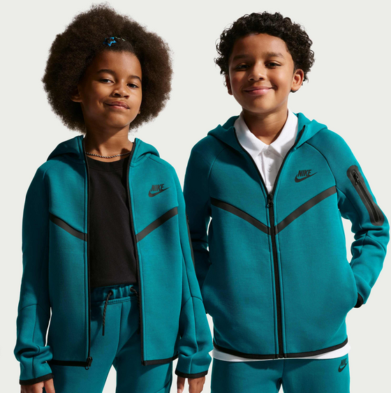 
NIKE, 
Older Kids' Full-zip Hoodie Sportswear Tech Fleece, 
Detail 1
