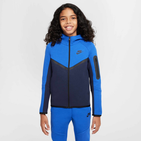 
NIKE, 
Older Kids' Full-zip Hoodie Sportswear Tech Fleece, 
Detail 1
