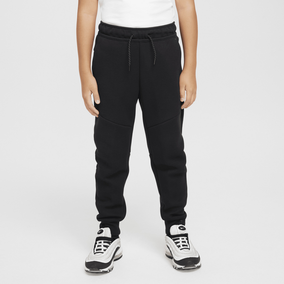 
NIKE, 
Older Kids' Joggers Sportswear Tech Fleece, 
Detail 1
