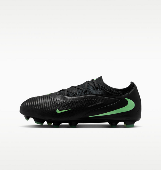 
NIKE, 
Older Kids' Multi-ground Football Boot Jr. Phantom 6 Low Pro, 
Detail 1
