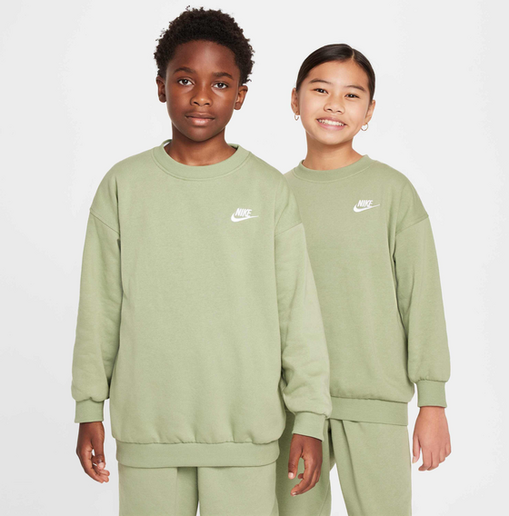 
NIKE, 
Older Kids' Oversized Sweatshirt Sportswear Club Fleece, 
Detail 2
