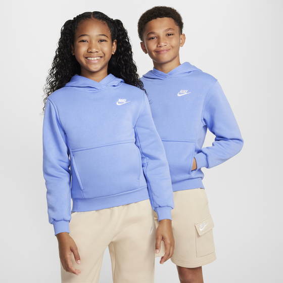 
NIKE, 
Older Kids' Pullover Hoodie Sportswear Club Fleece, 
Detail 1
