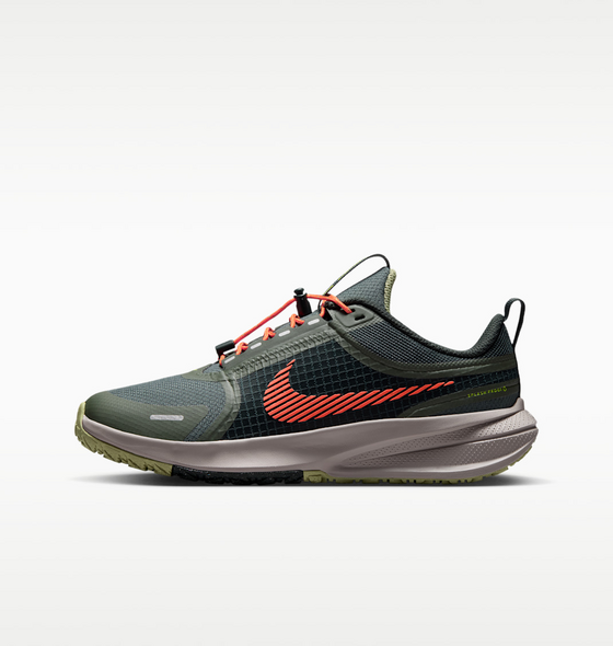 
NIKE, 
Older Kids' Running Shoes W/toggle Star Runner Utility, 
Detail 1
