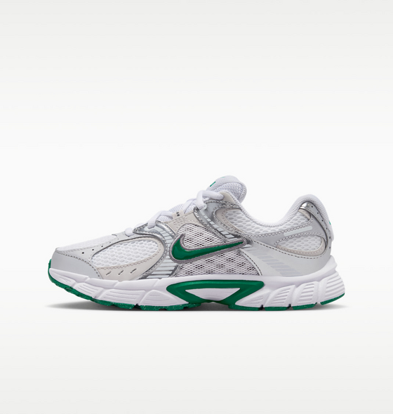 
NIKE, 
Older Kids' Shoes V5 Rnr, 
Detail 1
