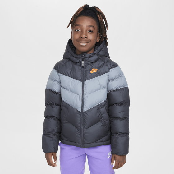 
NIKE, 
Older Kids' Synthetic Fill Hooded Jacket Sportswear, 
Detail 1
