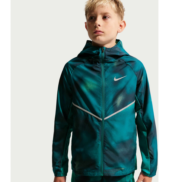 
NIKE, 
Older Kids' Uv + Repel Jacket Miler, 
Detail 1
