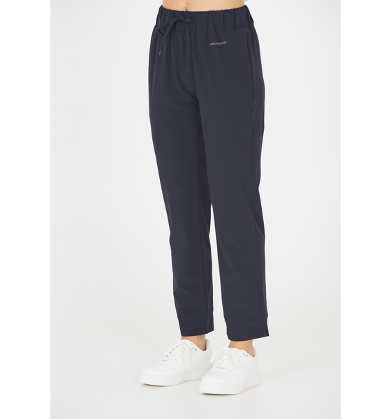 939333102101 ENDURANCE Phile Stretch Training Pants  Model01 Detail