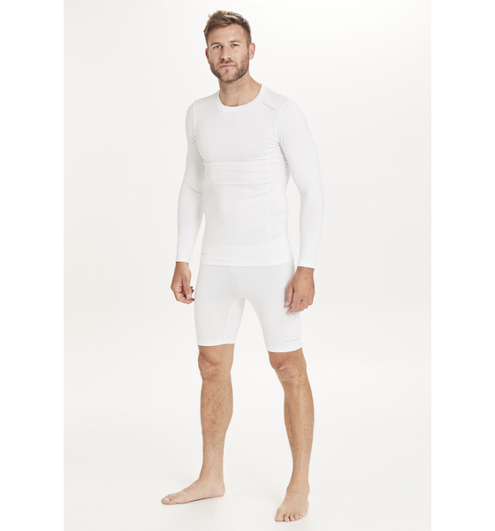 953225101101 ENDURANCE Power Functional Shirt  Model01 Detail