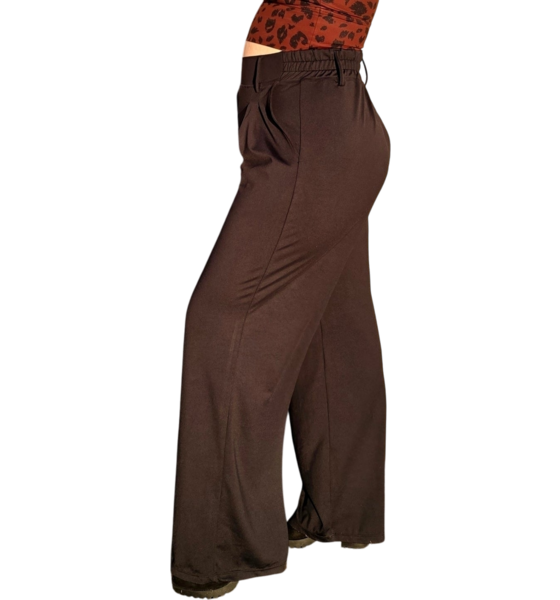 
SHE DID, 
Sköna Byxor Korta Svarta, 
Detail 1
