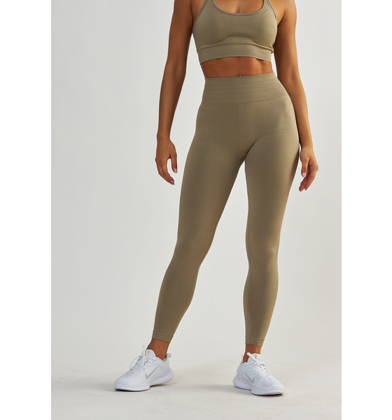 950473101101 BESHAPED Sportskolan Koningin 950473101101 BESHAPED Sportskolan Koningin Model01 Detail