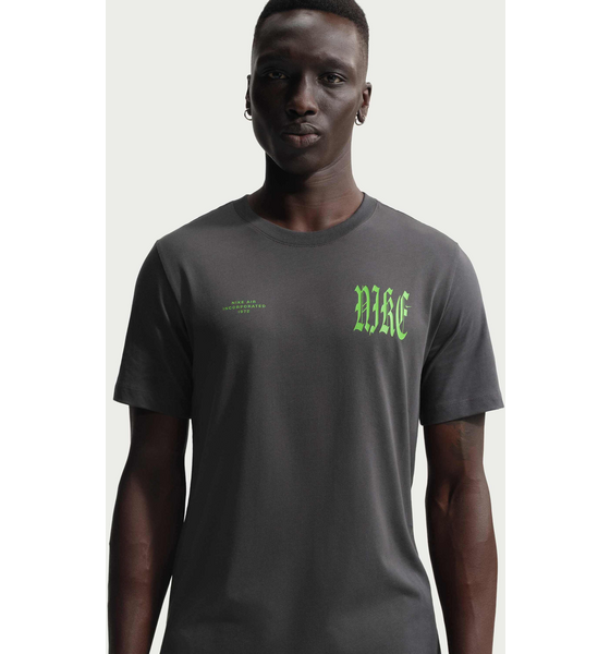 
NIKE, 
T-shirt Sportswear, 
Detail 1
